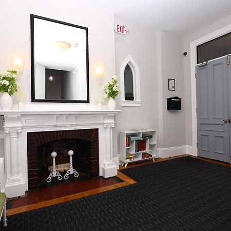 Cozy & Stylish Newbury Street Studio, #9 Boston Exteriör bild